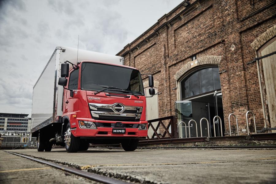  Hino 500 FE 1426 Standard Cab 2018 года  (AU) (фото 1 из 3)